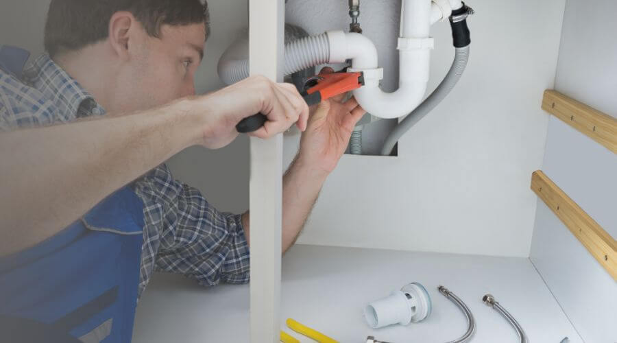 Local tankless water heater installation in Maury City, TN
